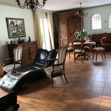 Les Lauriers Roses Guest house Bourg-les-Valence
