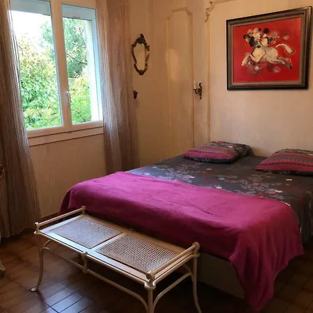 Les Lauriers Roses Guest house *